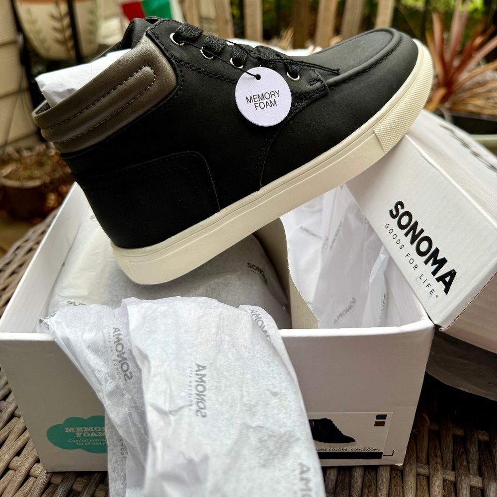✨ Sonoma Goods for Life Kids’ High-Top Sneakers – Black, Size 2 NWT ✨